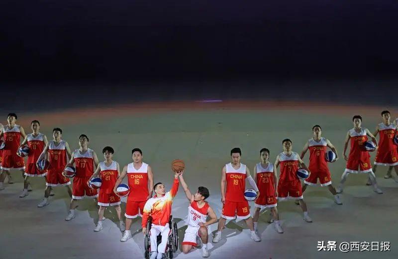 2025年香港正版资料免费大全精准|为先释义解释落实